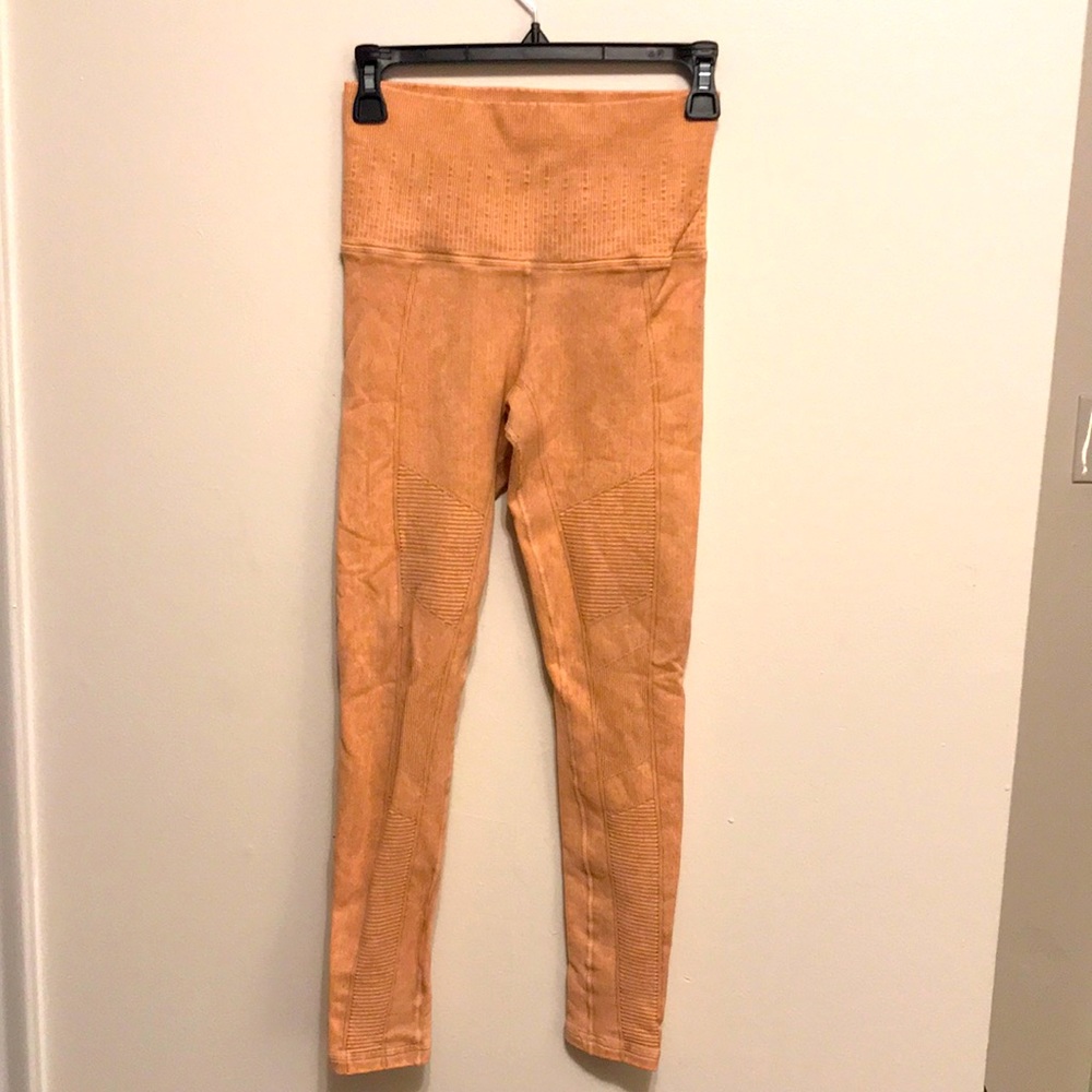 Avocado avo Phoenix Fire Leggings